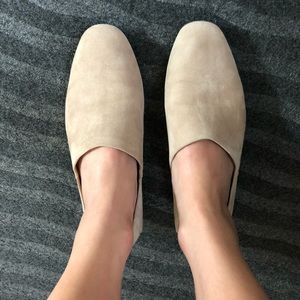The row Noelle camel kidsuede flats